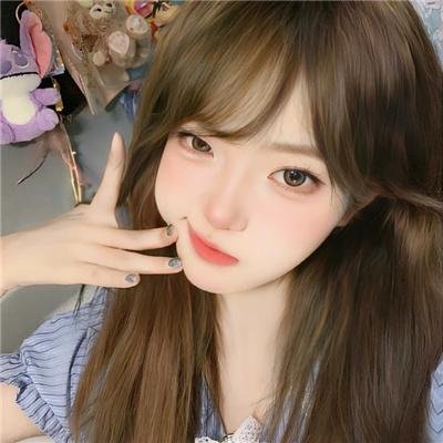 赤裸羔羊